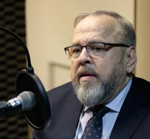 “Muitos desses hospitais vinham com problemas de gestão e agora agonizam”, diz secretário da Saúde do RS