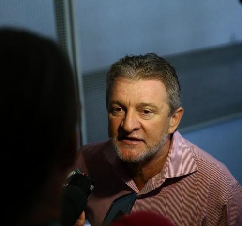 “A população não precisa entrar em pânico”, afirma prefeito de São Leopoldo sobre casos de meningite