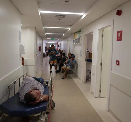 Emergências de Porto Alegre operam no limite da capacidade, informa Secretaria da Saúde