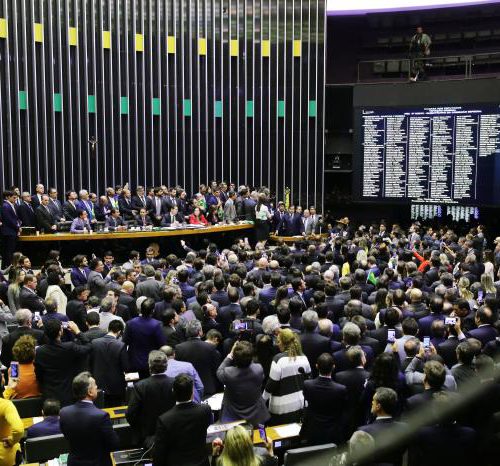 Confira os principais pontos da reforma da Previdência aprovada no plenário da Câmara dos Deputados