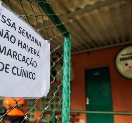 Postos de saúde de Porto Alegre têm defasagem de funcionários