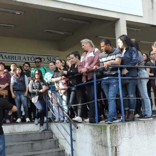 Trabalhadores da saúde vão paralisar atividades em Canoas contra desligamentos sem indenização