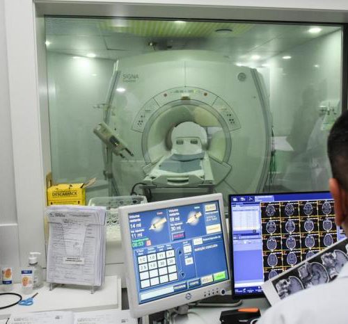 Neurocirurgia com técnica inovadora é realizada em paciente do SUS na Capital