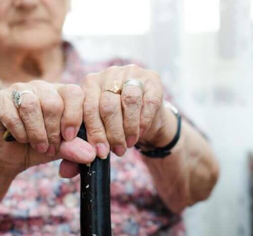 Envelhecimento da população exigirá gasto adicional de R$ 50 bilhões até 2027, avalia governo