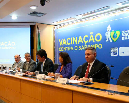 Mais de 3 milhões de crianças e jovens devem se vacinar contra o sarampo