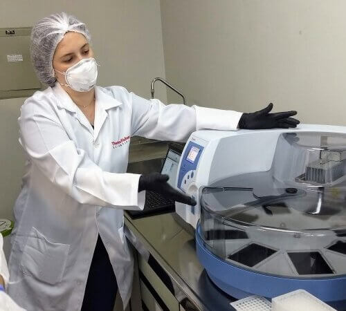 Lacen recebe novo equipamento para testagem da Covid-19