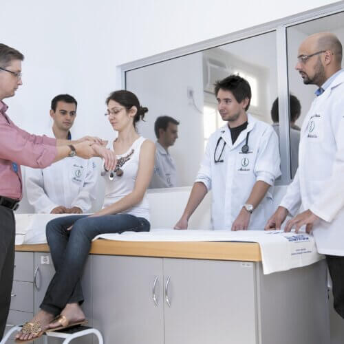 Hospital Santa Cruz inscrevepara residências médicas