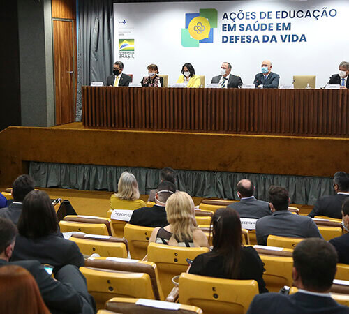 Ministério da Saúde lança ações educativas de prevenção ao suicídio e automutilação