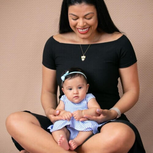 Faísa e a pequena Antonela Banco de Leite do HVS finaliza ano com estoque e acúmulo de histórias de amor