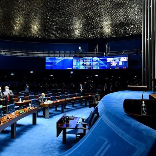 Segue para a Câmara projeto que garante repasses para prestadores de serviços do SUS  Fonte: Agência Senado