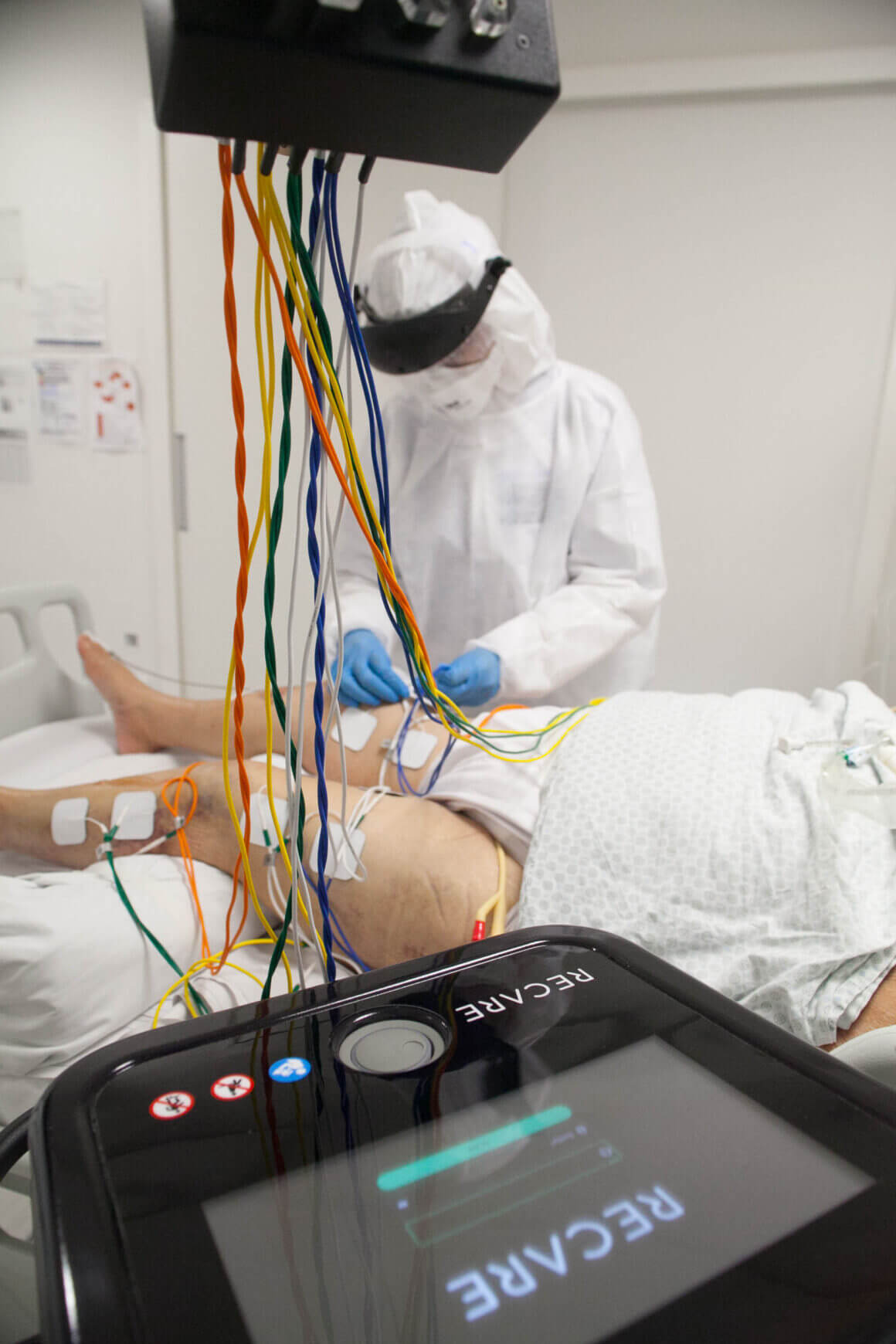 Santa Casa de Porto Alegre recebe tecnologia para reabilitação neuromuscular de pacientes em UTI