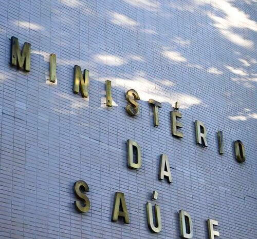 Governo federal bloqueia mais R$ 1,6 bilhão do Ministério da Saúde